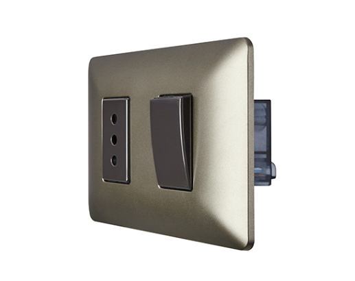 Interruptor  + toma corriente 10A simple certificado