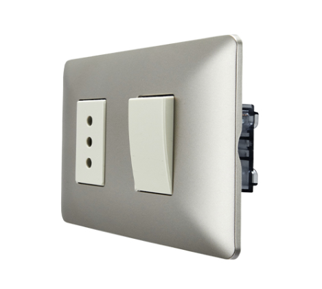 Interruptor + toma corriente 10A simple certificado