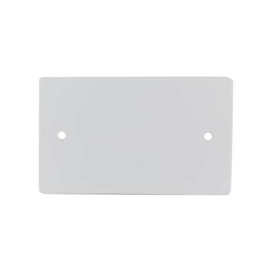 Tapa ciega blanca rígida