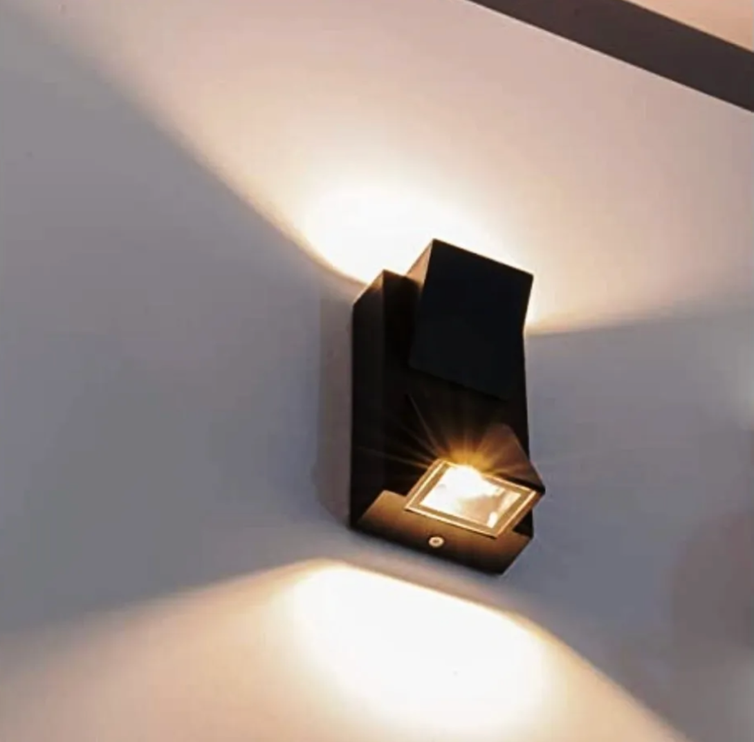 Aplique negro 2 haces luz cálida