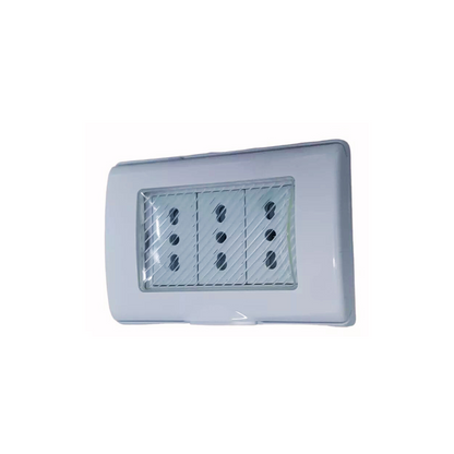 Hidrobox embutido con enchufe triple 10/16A certificado