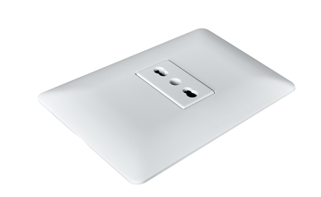 Enchufe simple bipaso blanco 10/16A certificado