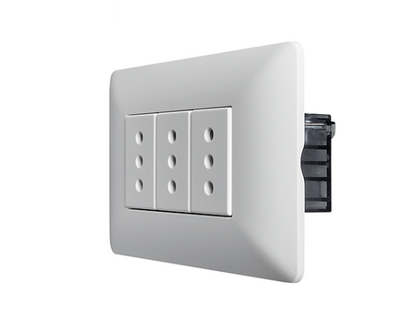 Enchufe triple blanco 10A certificado