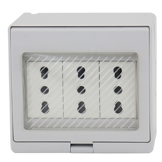 Hidrobox con enchufe triple 10/16A certificado