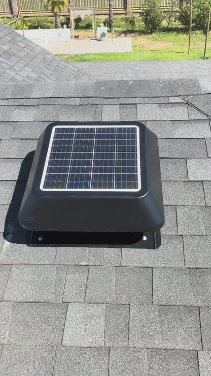Extractor de techo con energía solar 25W