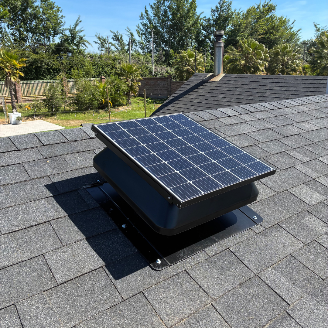 Extractor de techo con energía solar 60W