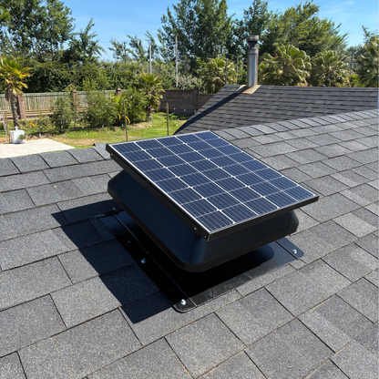 Extractor de techo con energía solar 60W