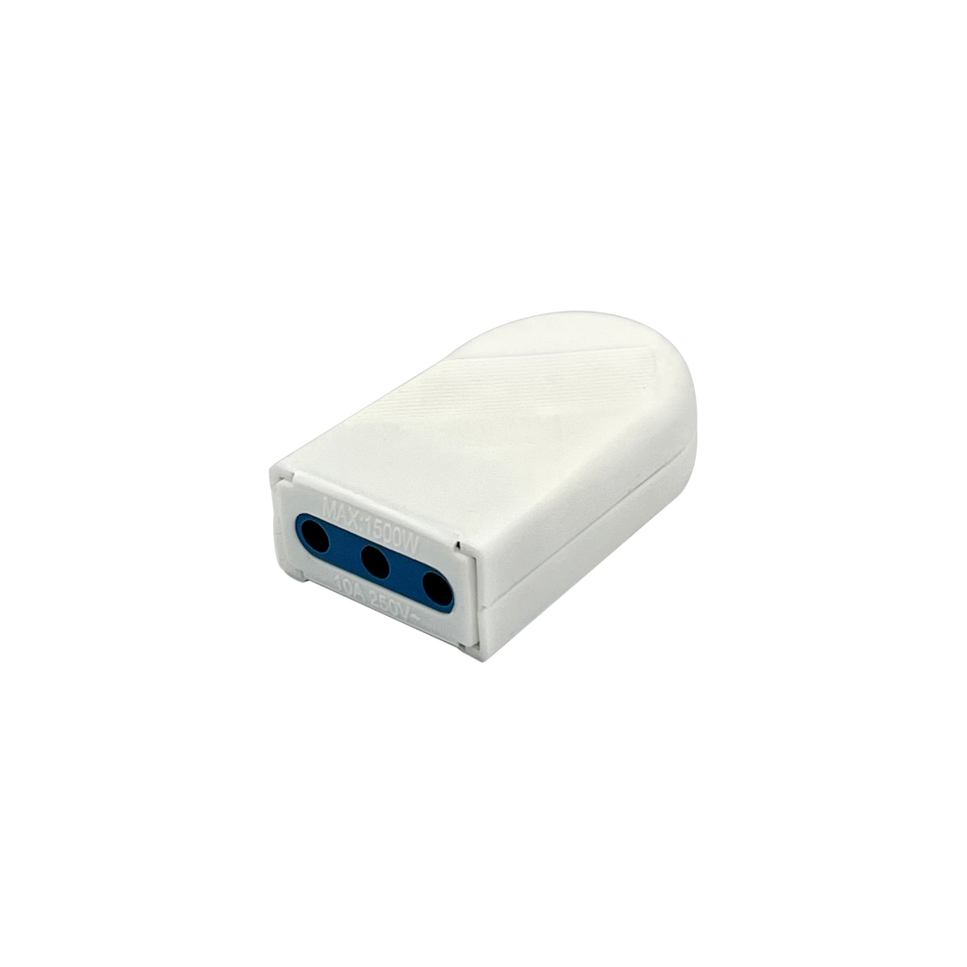 Enchufe hembra 3P 10A blanco certificado